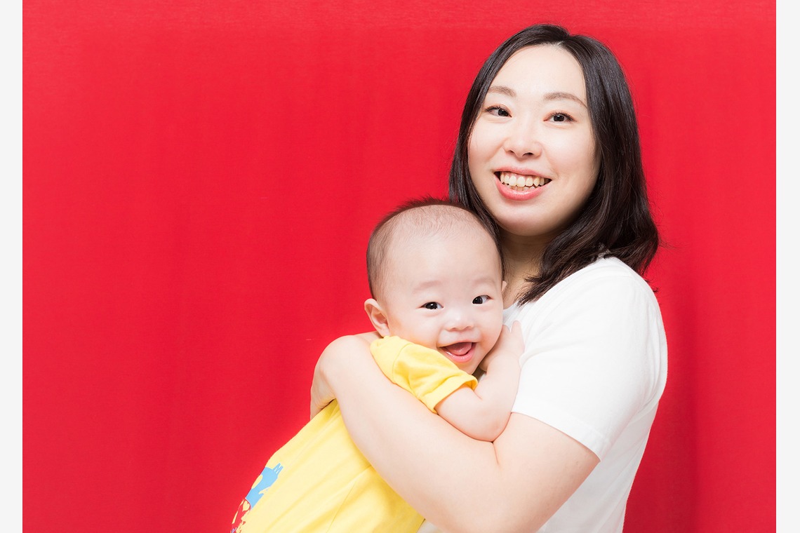 吉田佳央が出張撮影した家族写真(キッズ,ベビーフォト)などが写った「家族行事」の家族写真