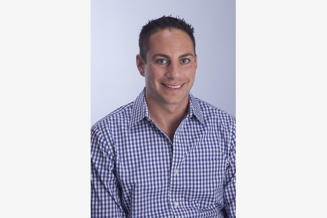 富岡敦が撮影した「会社案内ポートレート」の写真