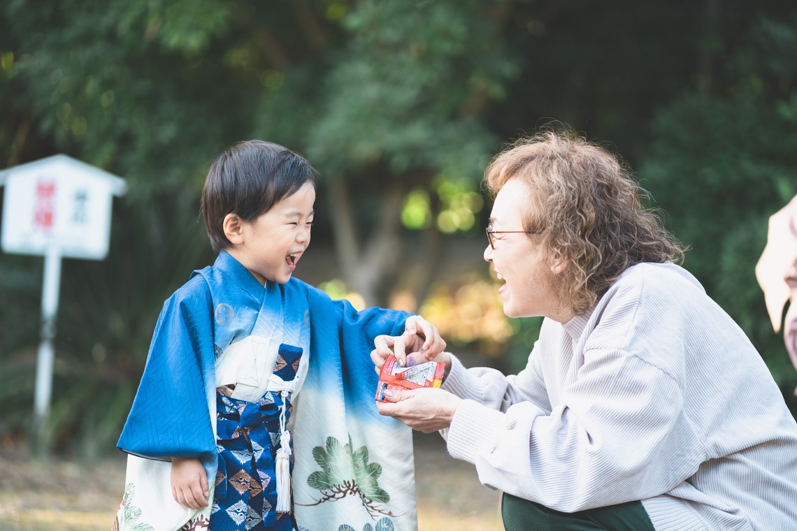 しるし寫眞館が撮影した「7歳3歳姉弟七五三」の写真