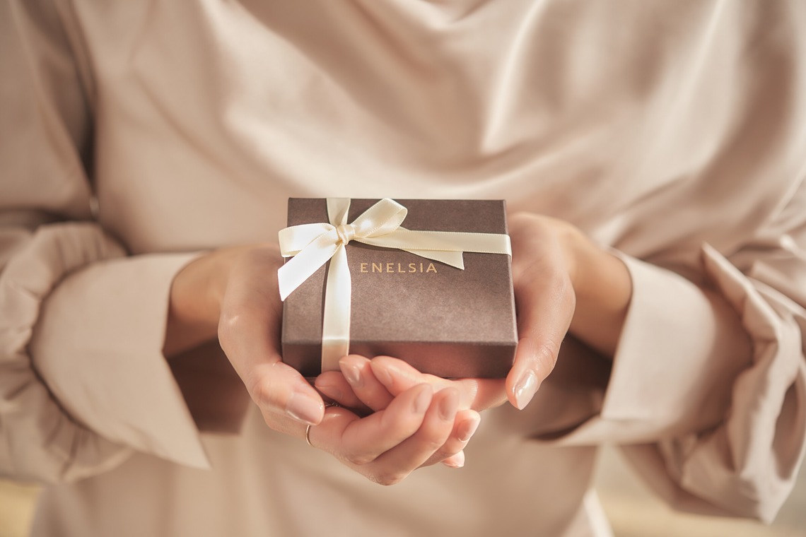 冨永豊貴が撮影した写真のアルバム「ジュエリーブランドの撮影」