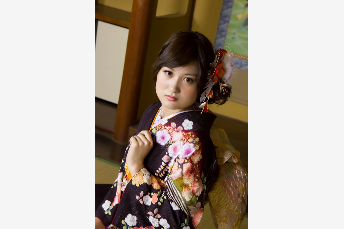 スマイルハンターが出張撮影した家族写真(キッズ,ベビーフォト)などが写った「成人式フォト」の家族写真
