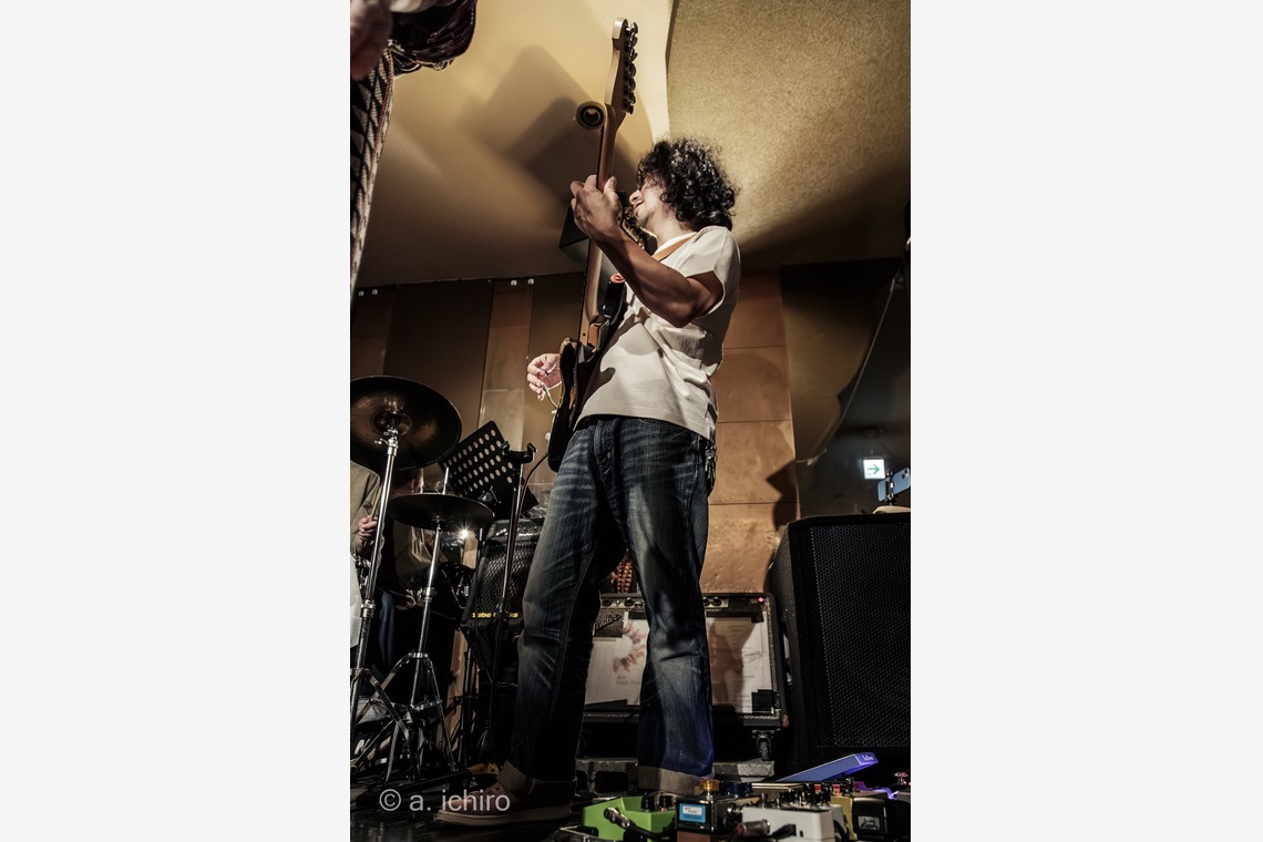 ABNフォトが撮影した写真のアルバム「ライブ会場での音楽ライブ撮影」