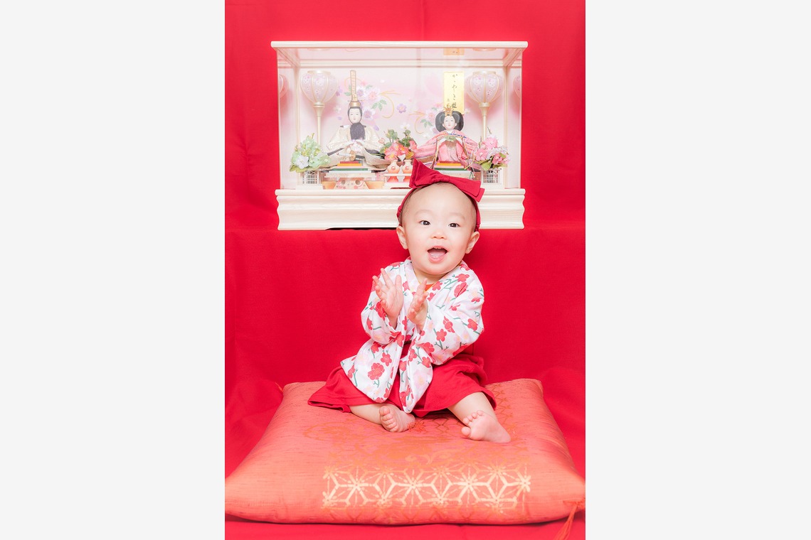 吉田佳央が出張撮影した家族写真(キッズ,ベビーフォト)などが写った「家族行事」の家族写真