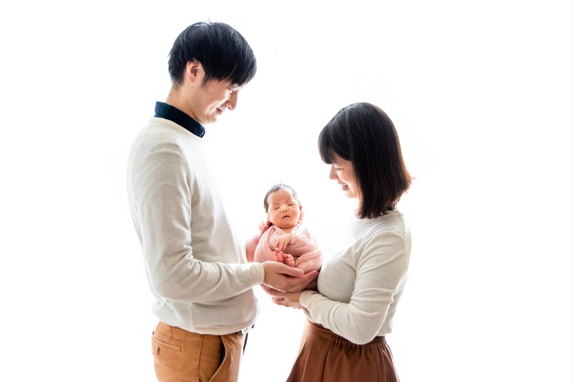 サキヤマ リエが撮影した写真のアルバム「ピンク系・オーロラ姫風・女の子のニューボーンフォト 」