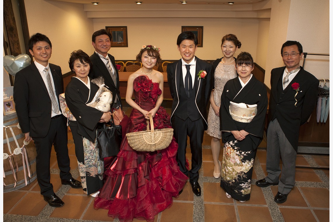 オフィスワイエス（SHO YAMAOKA）が撮影した写真のアルバム「ウェディング当日写真」