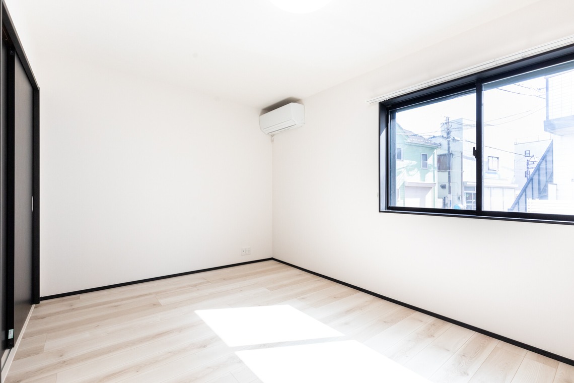 大森美紗生が撮影した「新築アパート内観撮影」の写真