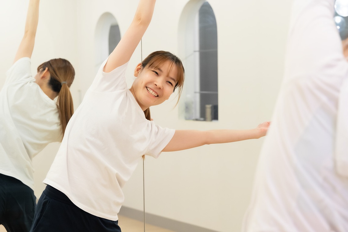 トニーデザインが撮影した写真のアルバム「ホットヨガ・ダンススクール」