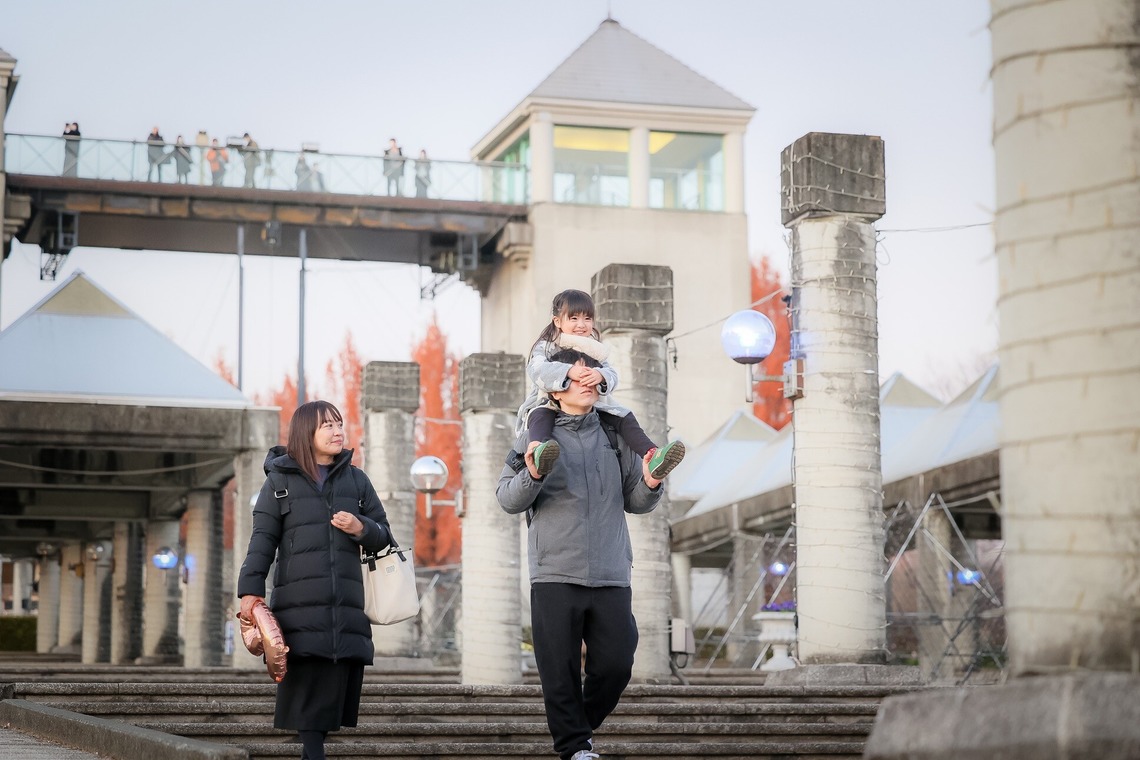 株式会社Neo-Smile 「locationbreeze」高橋 徹が出張撮影した家族写真(キッズ,ベビーフォト)などが写った「記念写真」の家族写真