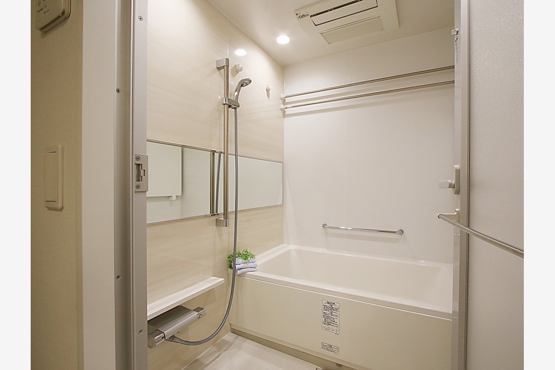 渡邉博海が撮影した写真のアルバム「不動産物件」