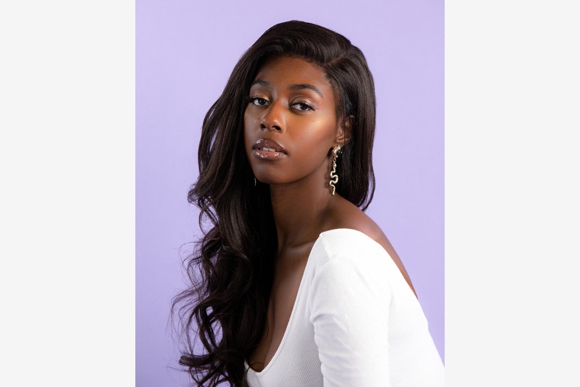 ショーン サムリンが撮影した写真のアルバム「スタジオ人物」