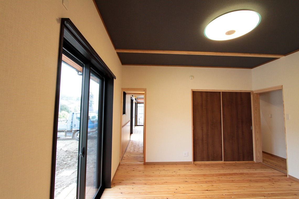 隈元智子が撮影した「家」の写真