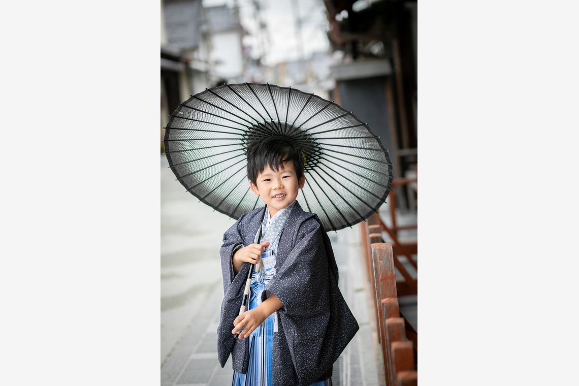 酒井大輔が出張撮影した家族写真(キッズ,ベビーフォト)などが写った「七五三撮影、家族写真」の家族写真