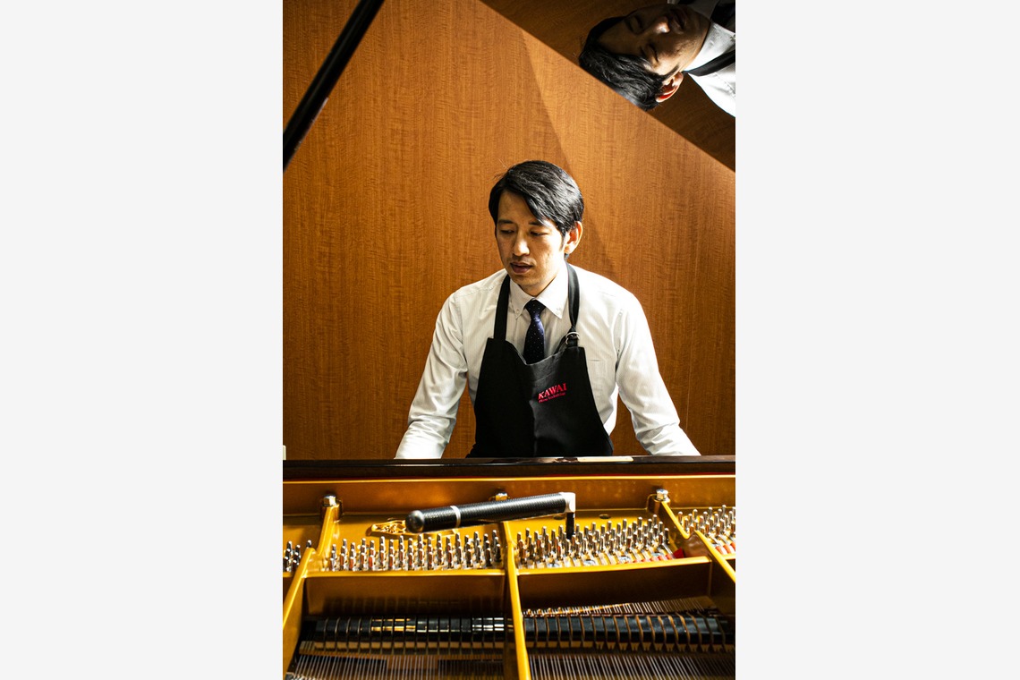 布川航太が撮影した「職人撮影-調律師」の写真