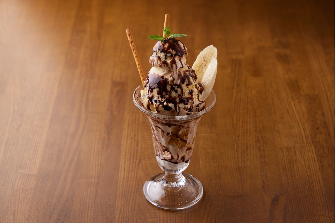 岩瀬泰治が撮影した「カフェ」の写真