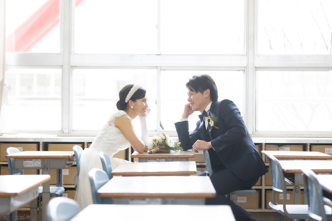 株式会社Ervaが撮影した写真のアルバム「結婚式前撮り（校舎にて）」