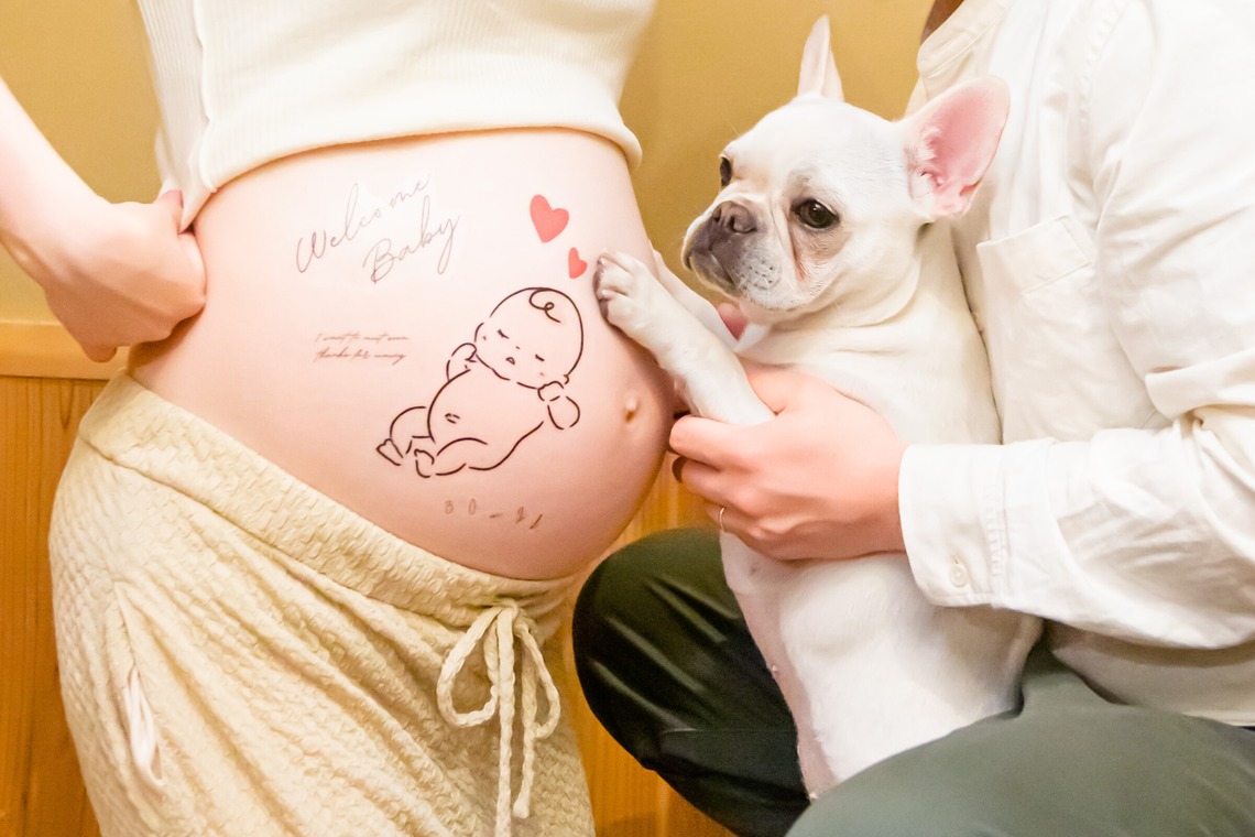 スマイルグローバルフォトが撮影した「マタニティフォト in スタジオ」の写真