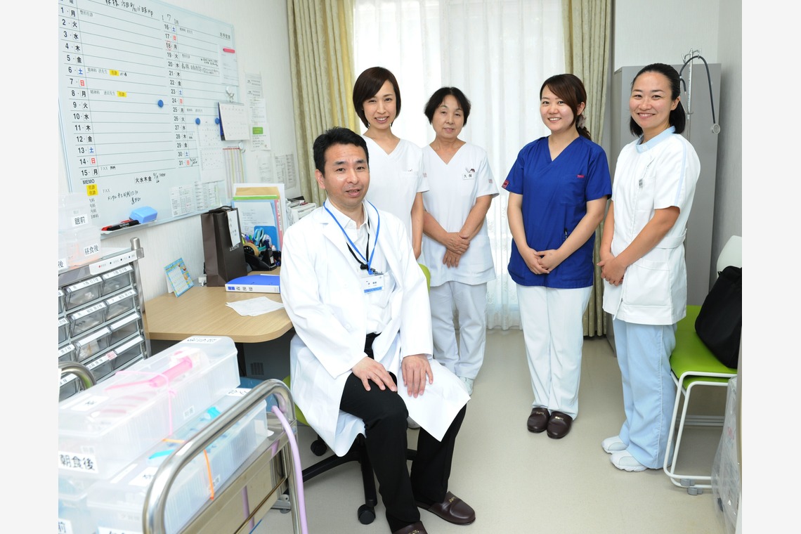 藤尾輝弘/フォトオフィスバドが撮影した写真のアルバム「老人向け高級マンション」