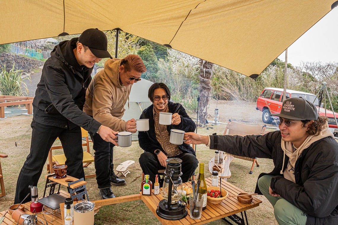 吉田佳央が撮影した写真のアルバム「インタビュー・取材」