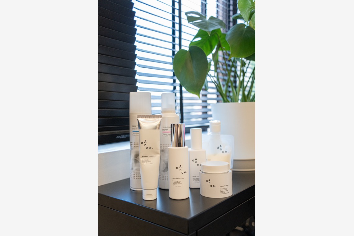 鈴木美咲が撮影した「新規開業ヘアサロン撮影」の写真