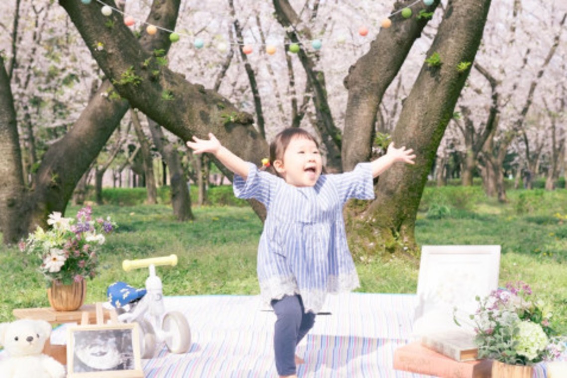 富岡 そよぎが撮影した写真のアルバム「桜の季節のマタニティフォト」