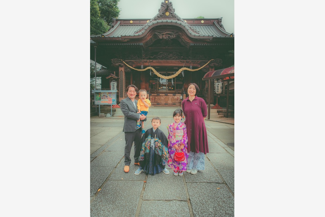 株式会社Neo-Smile 「locationbreeze」高橋 徹が撮影した家族写真の出張撮影/七五三フォト/お宮参り/成人式撮影のアルバム「記念写真」