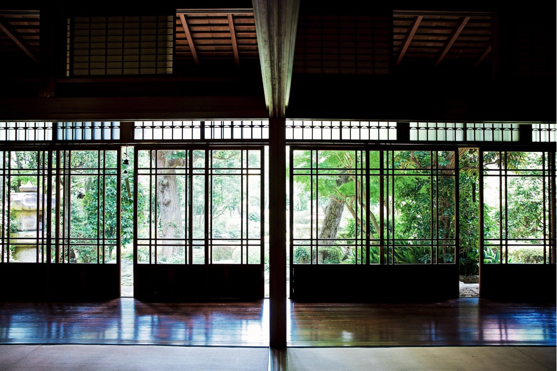 羽田野　秀男が撮影した「ビジネス」の写真