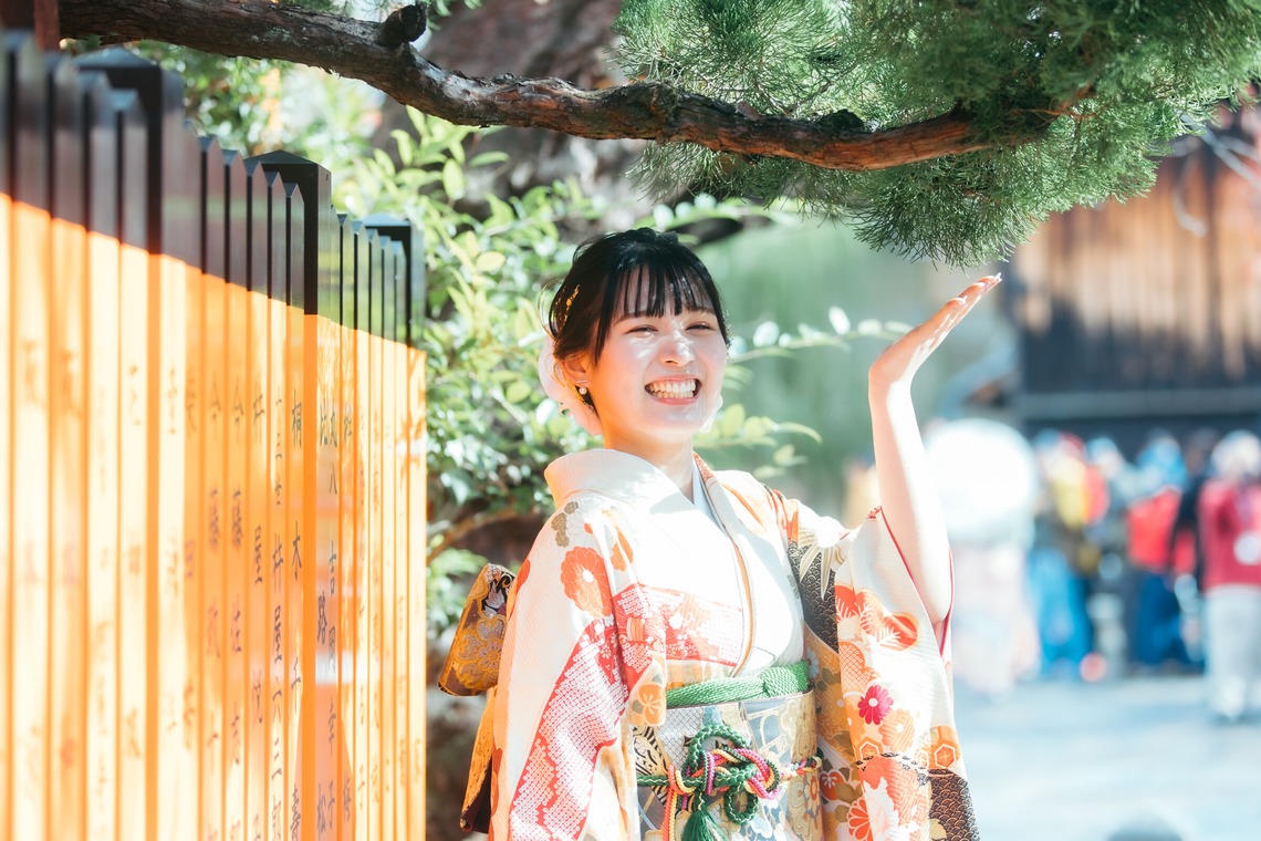 株式会社Ervaが撮影した「成人式前撮り（祗園白川）」の写真