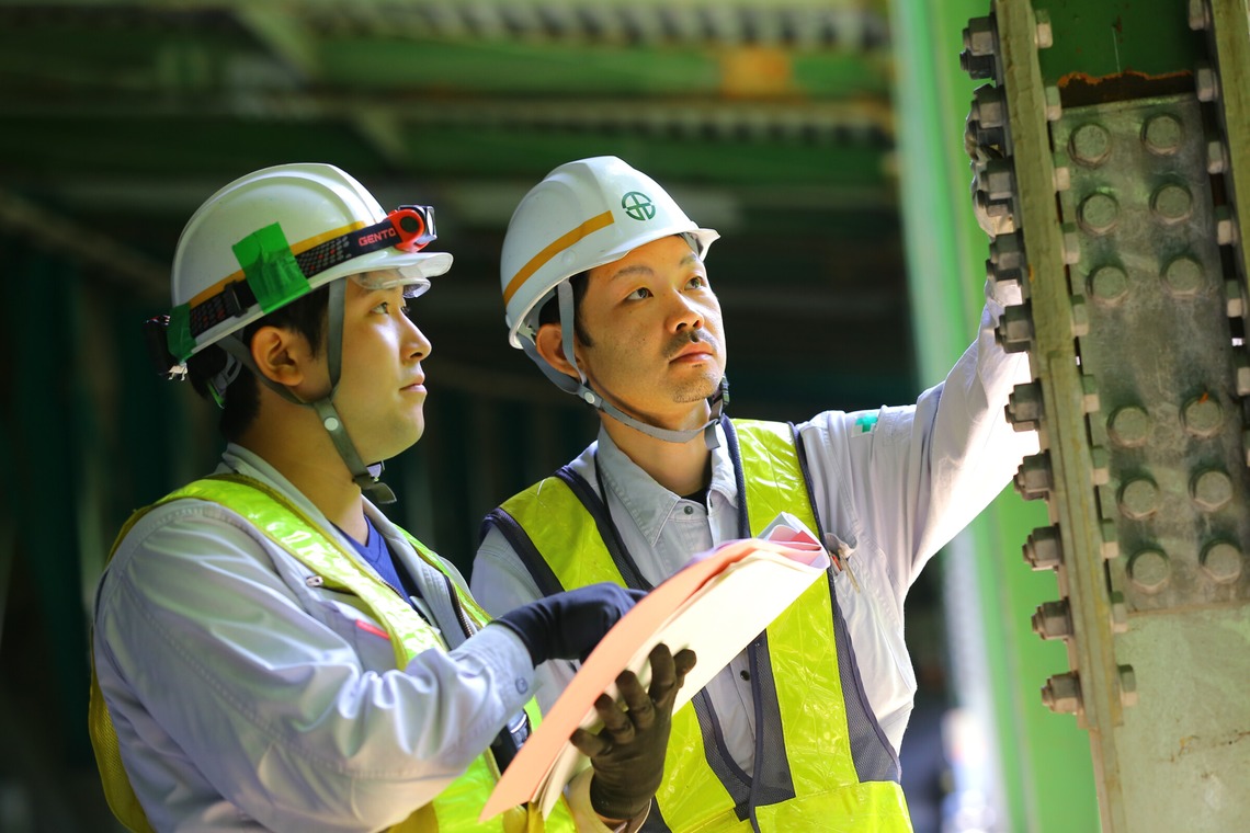 トライアングル.フォトが撮影した写真のアルバム「仕事風景、人との自然な関わり等」