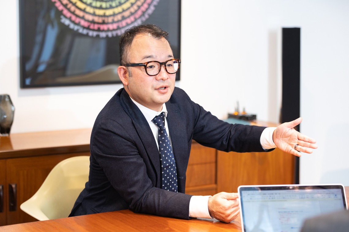 HARAデザインが撮影した写真のアルバム「インタビュー」