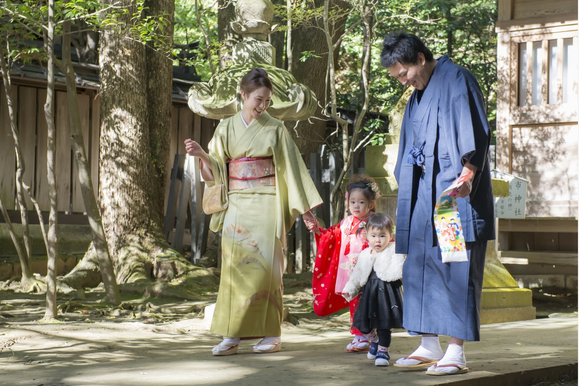 渡部写真事務所が出張撮影した家族写真(キッズ,ベビーフォト)などが写った「七五三撮影@宇都宮」の家族写真