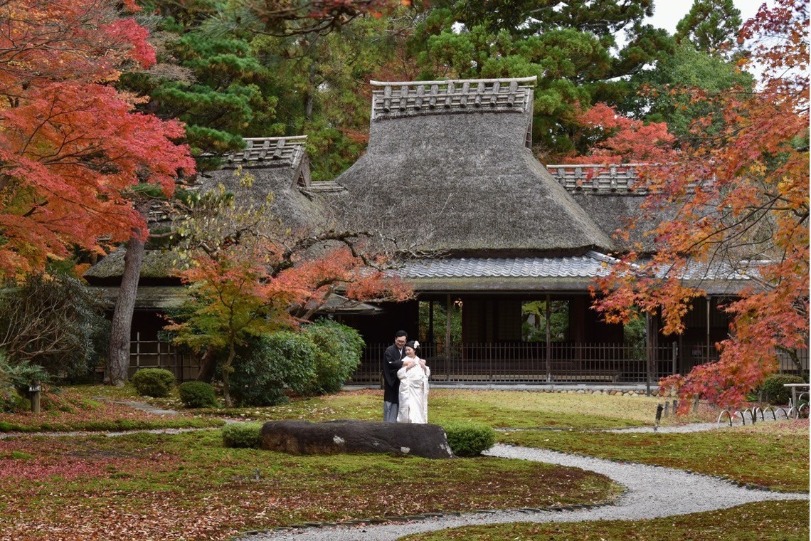 キキフォトワークスが撮影した「Pre Weddingphotoshoot at Nara with kimono in autumn to winter」の写真