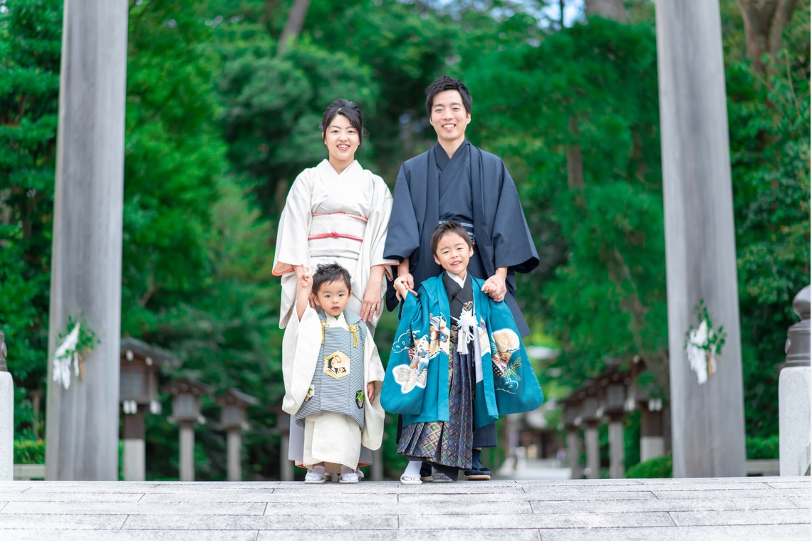 サキヤマ リエが撮影した写真のアルバム「5歳男の子・笑顔いっぱい七五三＠寒川神社」