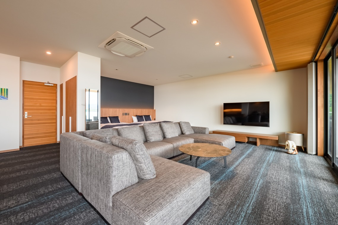 中川昌幸が撮影した「'Ulalena 静岡市三保のリゾート施設」の写真