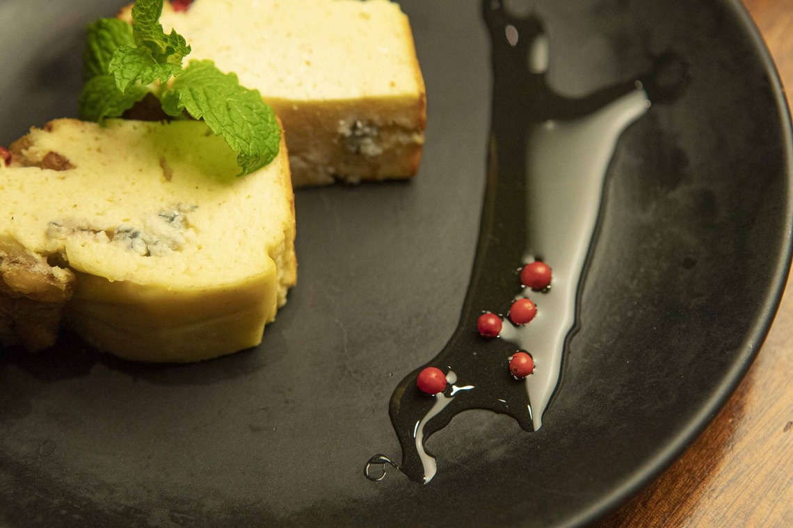 Sunstore 三條康貴が撮影した写真のアルバム「フード」