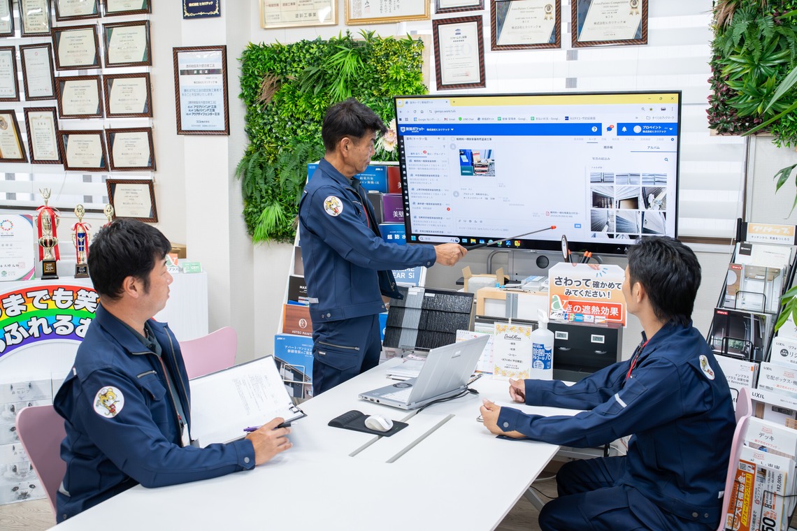 ARUKU PHOTOが撮影した写真のアルバム「塗装会社プロペイント様の店舗紹介撮影」