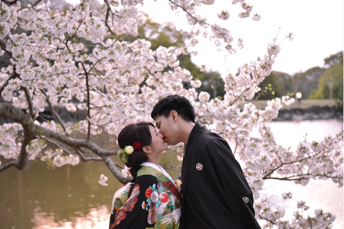 キキフォトワークスが撮影した「桜の季節の和装前撮り」の写真