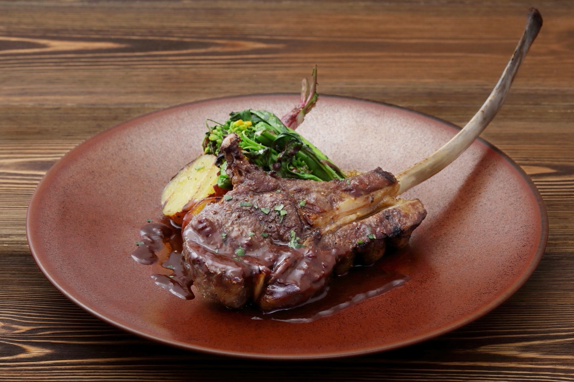 森安　照が撮影した「ステーキ・肉料理」の写真