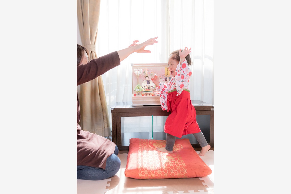 吉田佳央が出張撮影した家族写真(キッズ,ベビーフォト)などが写った「家族行事」の家族写真