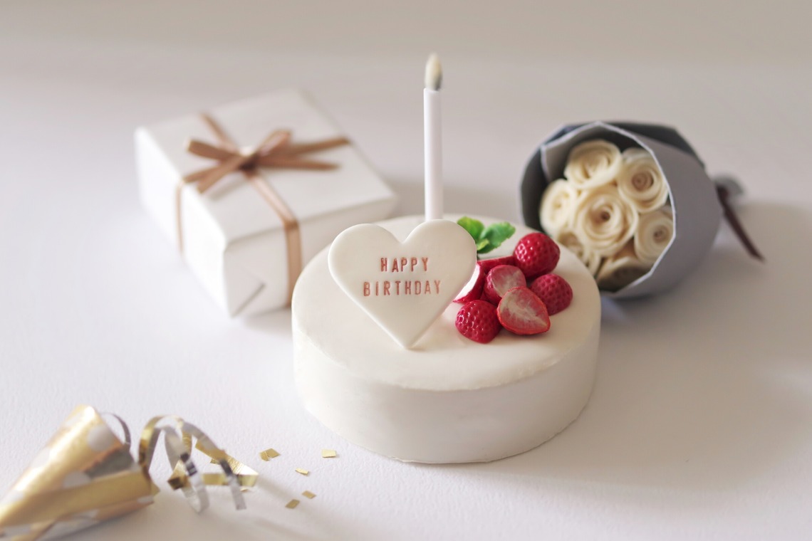 CREATIVE HOUSEが撮影した家族写真の出張撮影のアルバム「バースデーフォト」