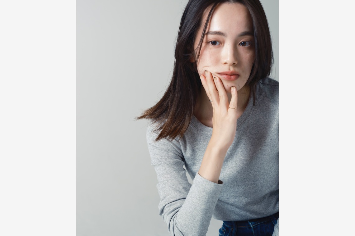 吉平仁が撮影した写真のアルバム「ポートレート」