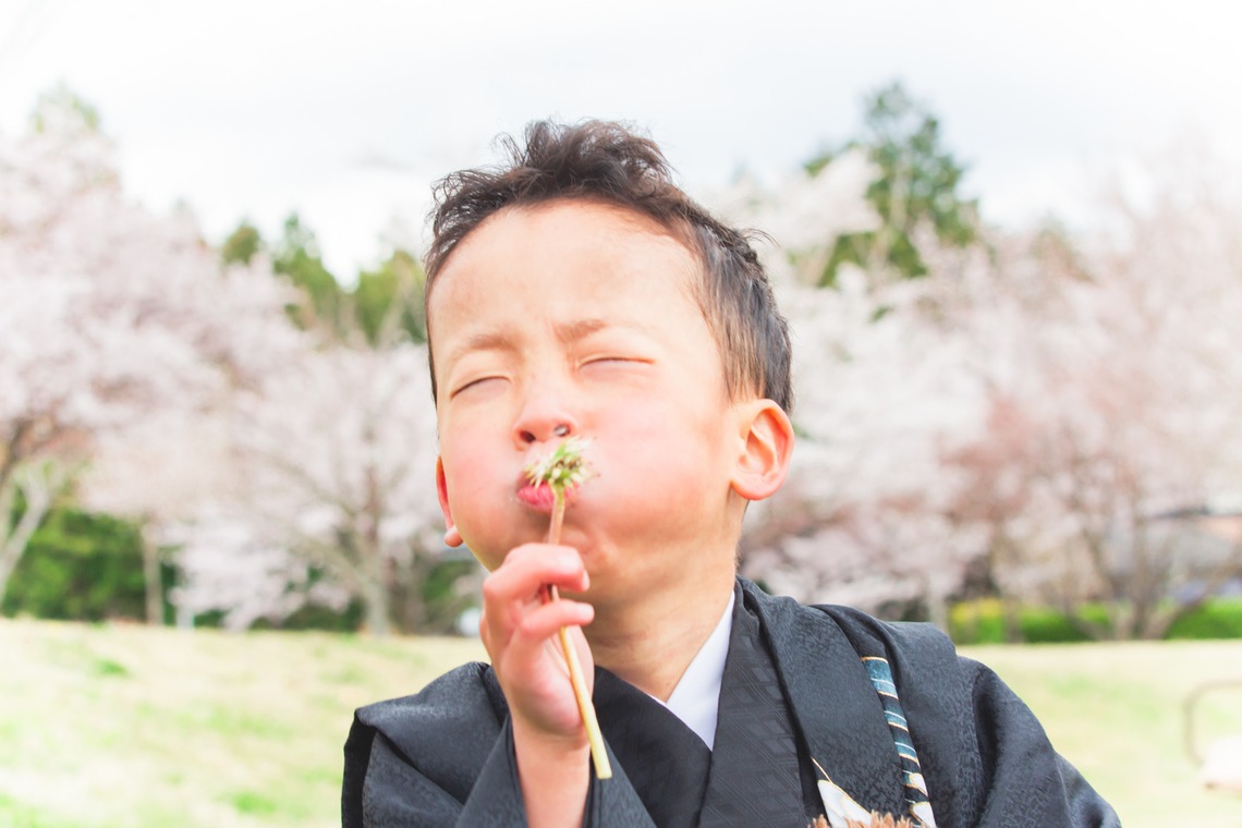 ゆのみふぉとが出張撮影した家族写真(キッズ,ベビーフォト)などが写った「自然な姿や笑顔」の家族写真