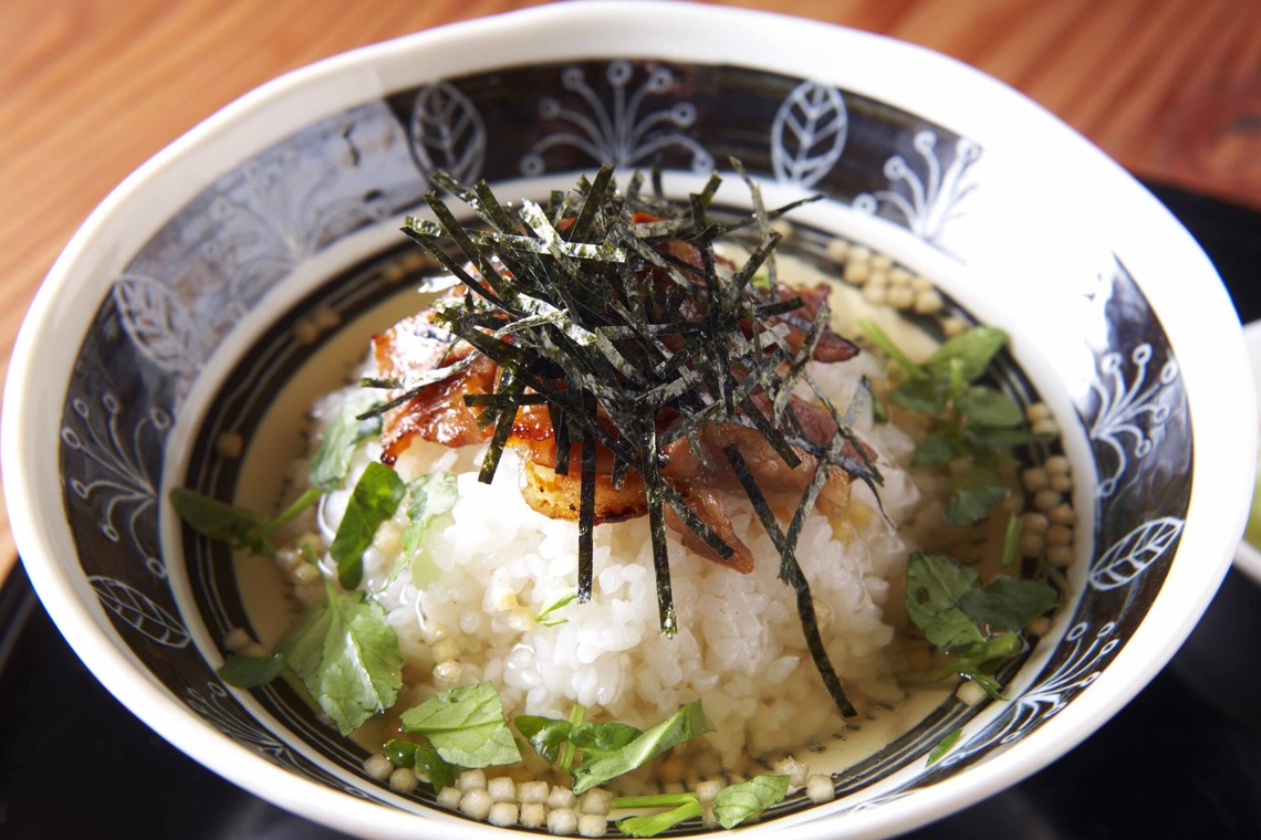 稗田裕規が撮影した写真のアルバム「店舗取材」