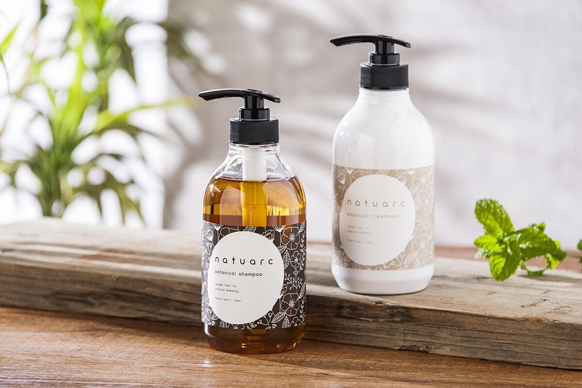 株式会社エスオーエスカンパニーが撮影した「化粧品イメージ撮影」の写真