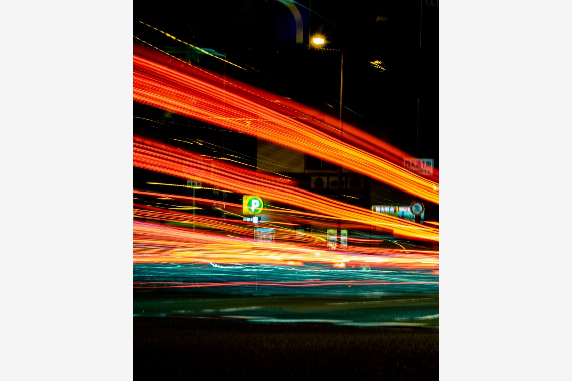 ハイナ　マテウスが撮影した写真のアルバム「陰翳礼讃」