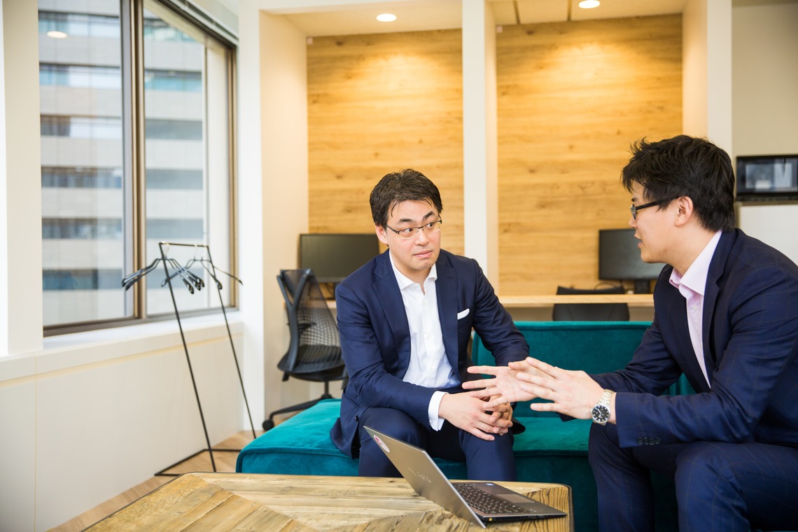 Nobuhiro Toyaが撮影した写真のアルバム「モバイルインターネットキャピタル株式会社＠霞が関 HP用撮影」