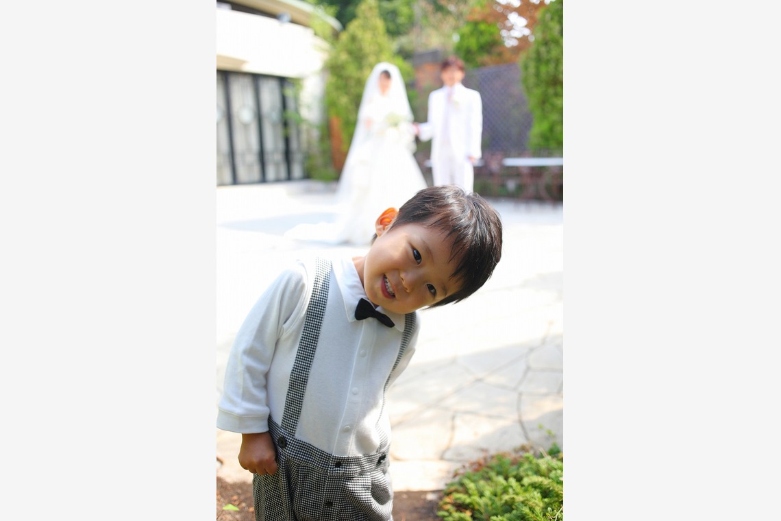 ほんとうにかわいい結婚写真ecoo（エクー）が撮影した写真のアルバム「チャペル」