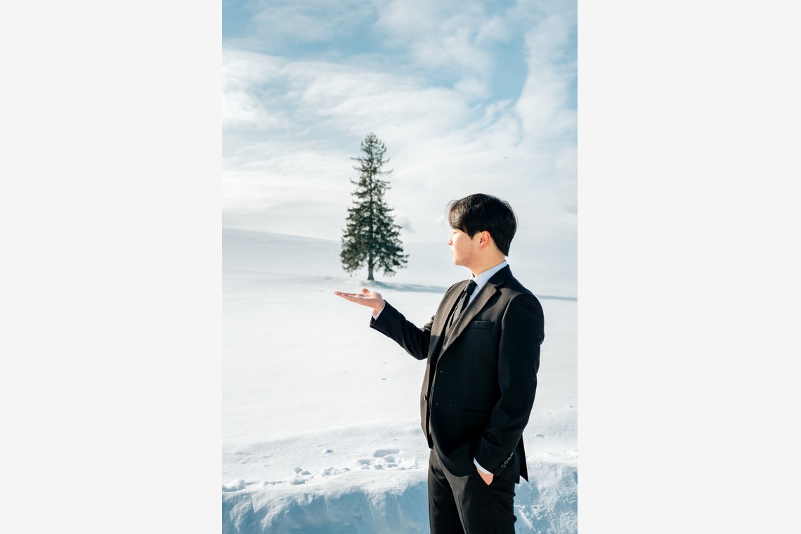 須田桃加が撮影した写真のアルバム「美瑛前撮り撮影」