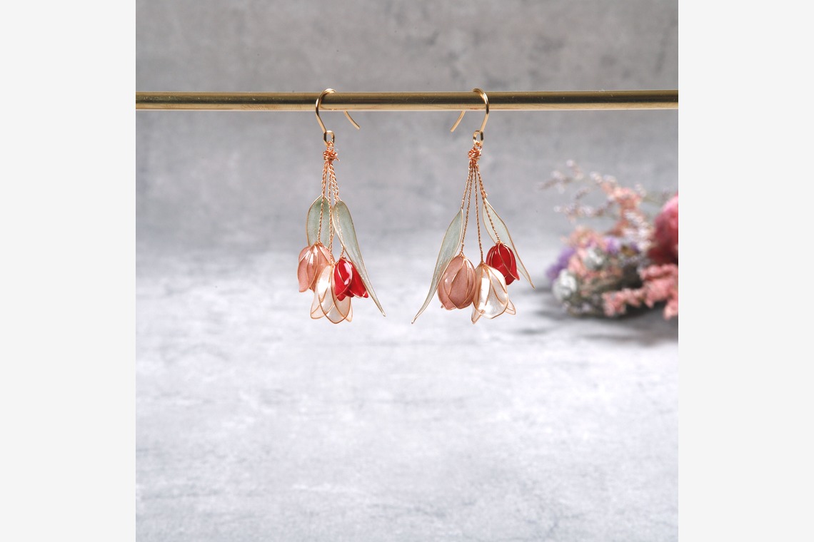 日高恵が撮影した写真のアルバム「自宅スタジオ」