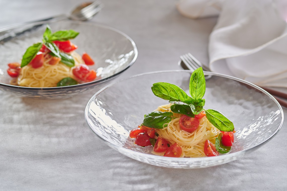 古牧理尚が撮影した写真のアルバム「hood」