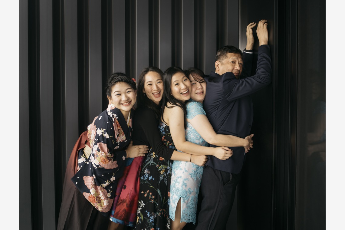 植村由理が撮影したニューボーンフォトのアルバム「卒業式 at 早稲田大学、オークウッドプレミア東京」